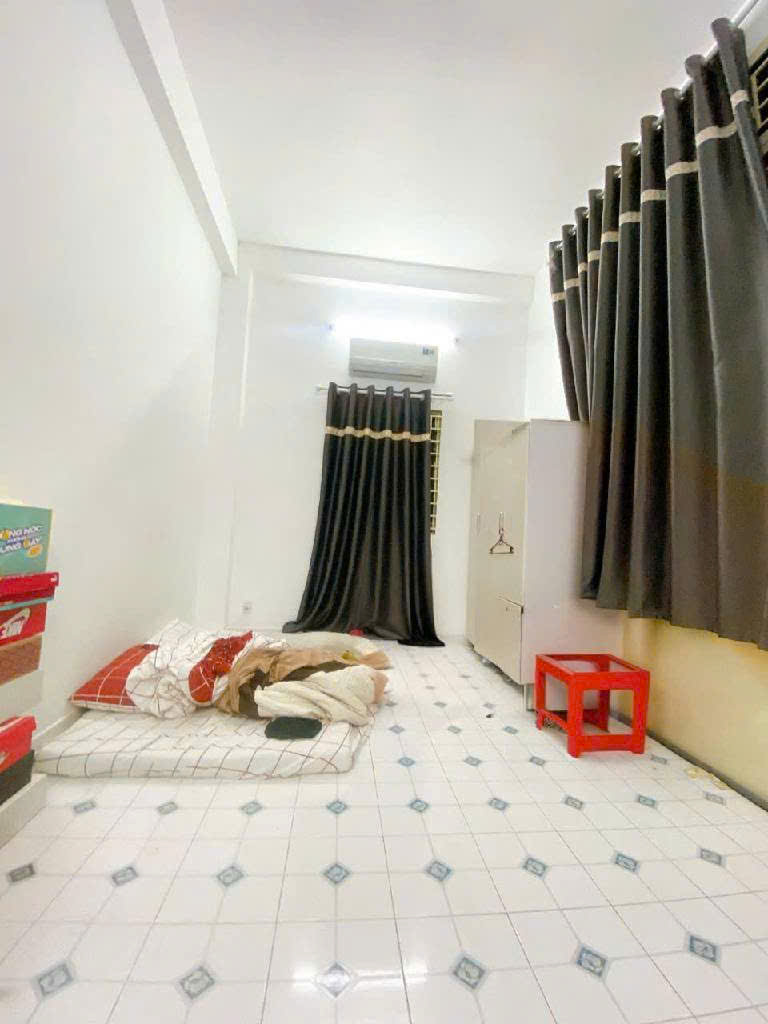 TRUNG TÂM Q.11 – NGANG 5.5M – 3 TẦNG BTCT